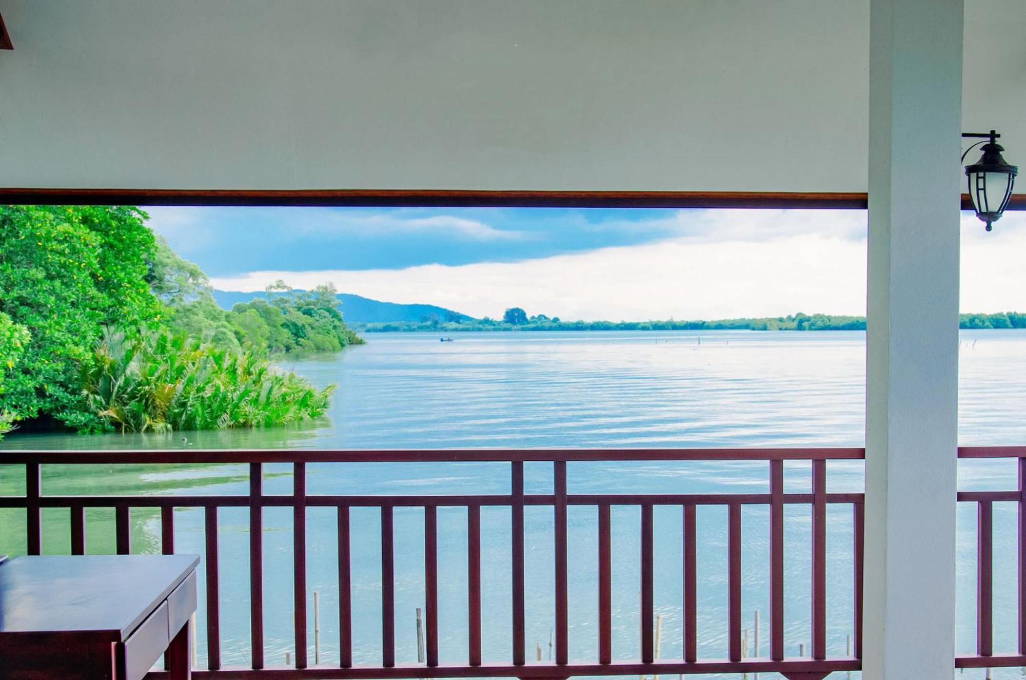 Meena Resort Chanthaburi Exterior foto