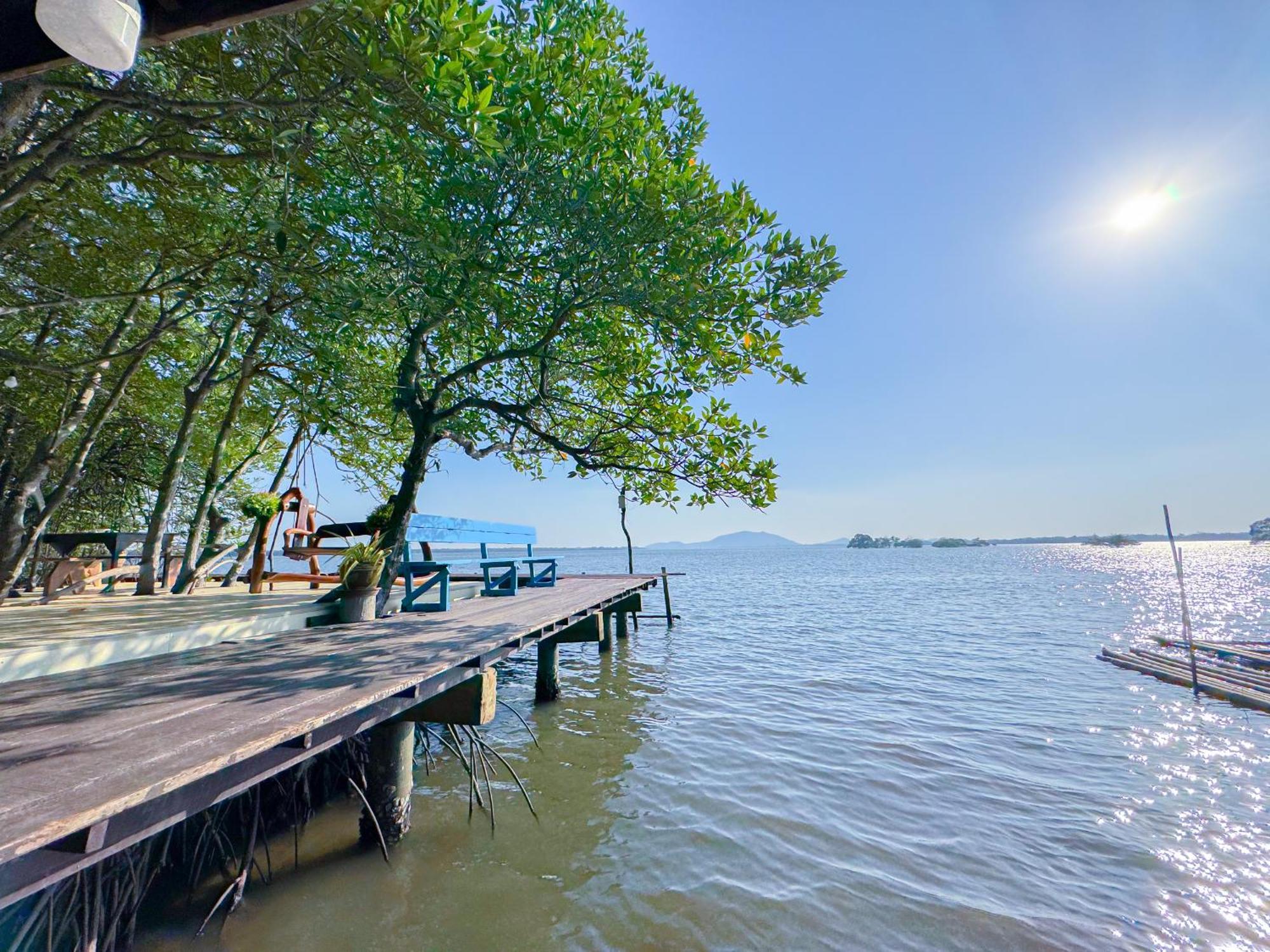 Meena Resort Chanthaburi Exterior foto