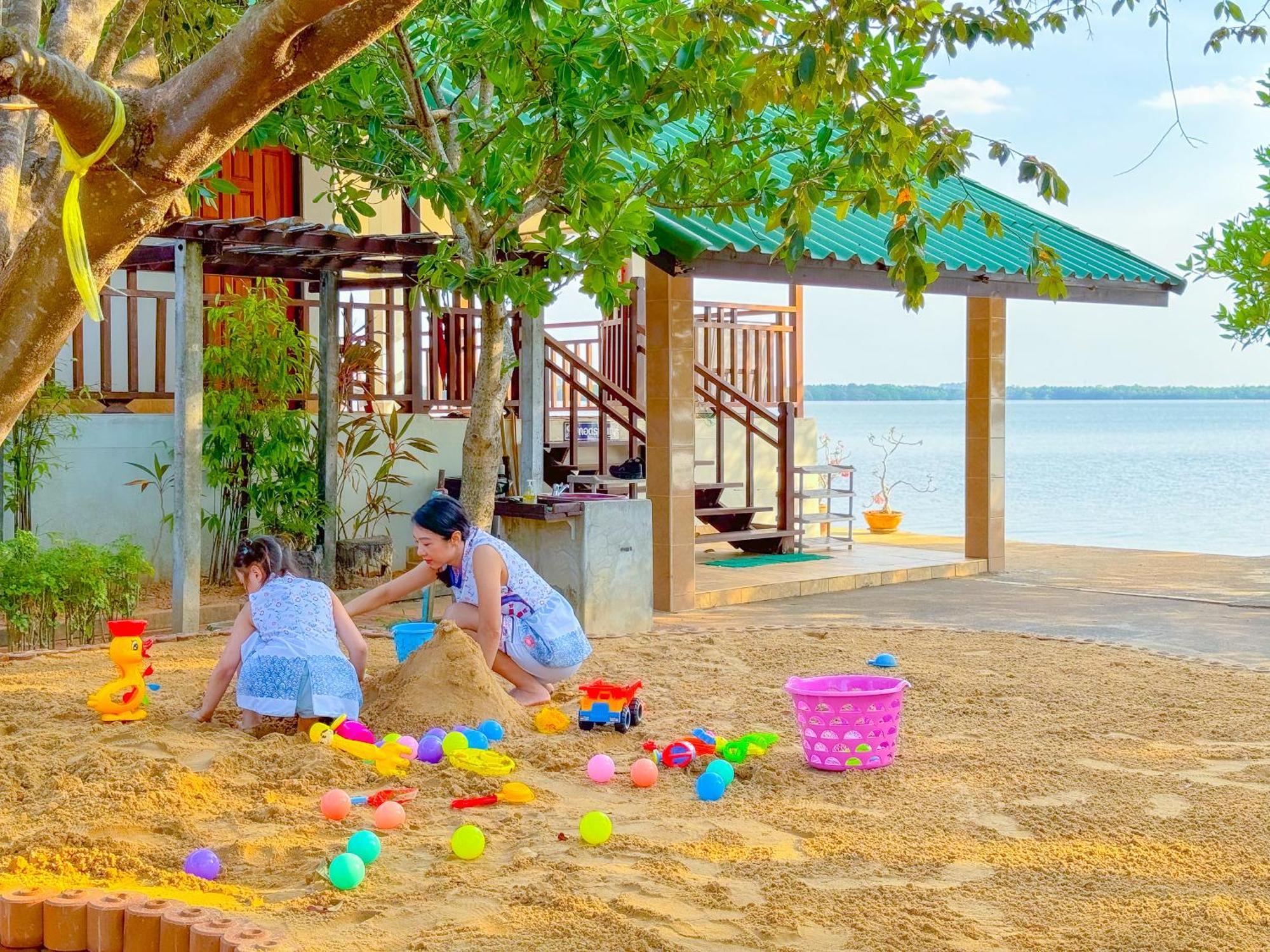 Meena Resort Chanthaburi Exterior foto